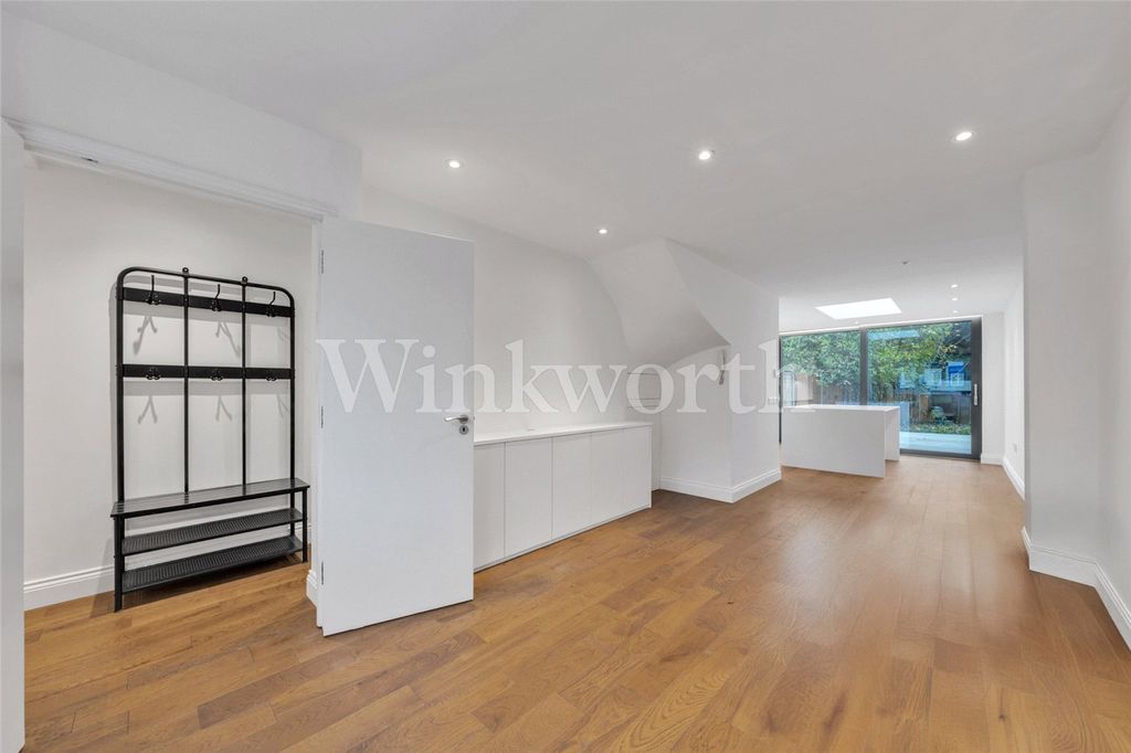 Property photo 1 of 14 Picture No. 37