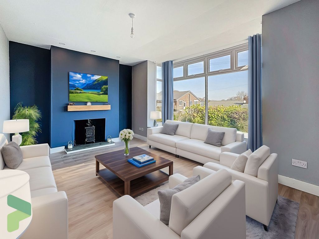 Property photo 1 of 42 Virtually Staged Lounge