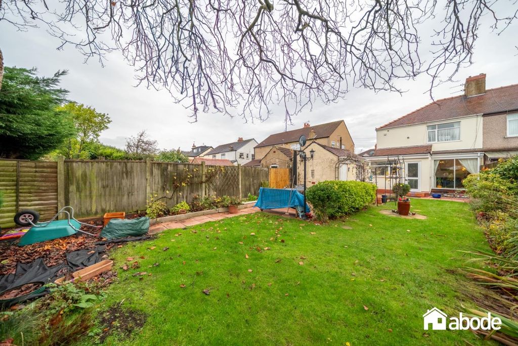 Property photo 3 of 24 Dsc09484-Hdr.Jpg