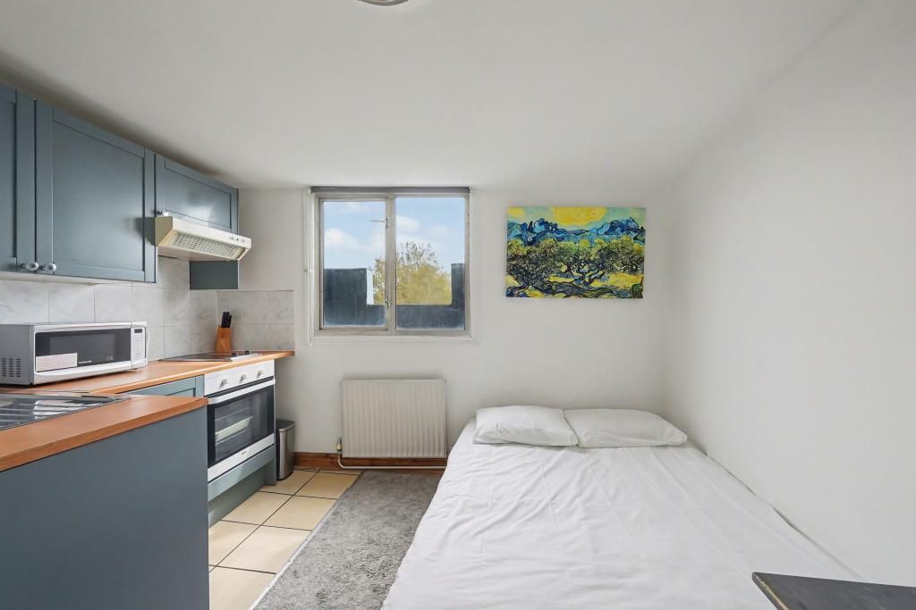 Property photo 2 of 7 Gallery
