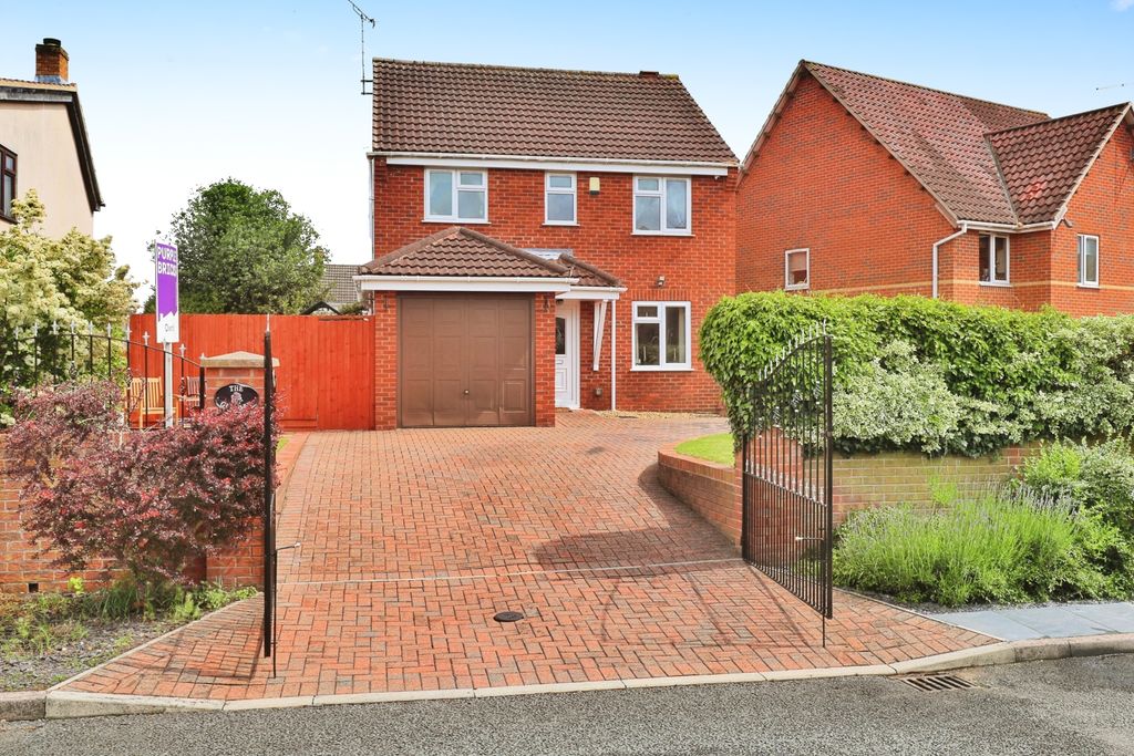 Property photo 1 of 15
