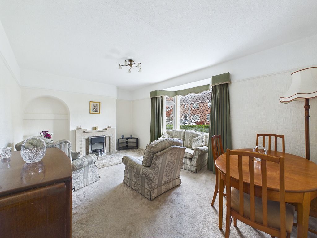 Property photo 2 of 29