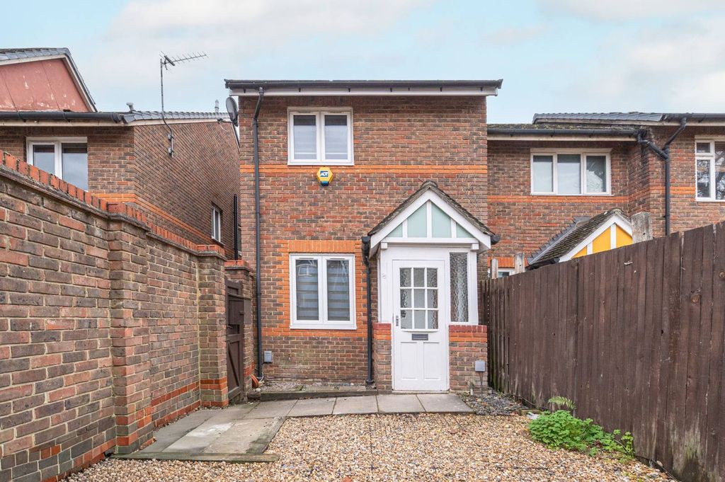 Property photo 2 of 15