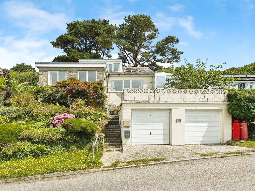 Property photo 1 of 18 Front