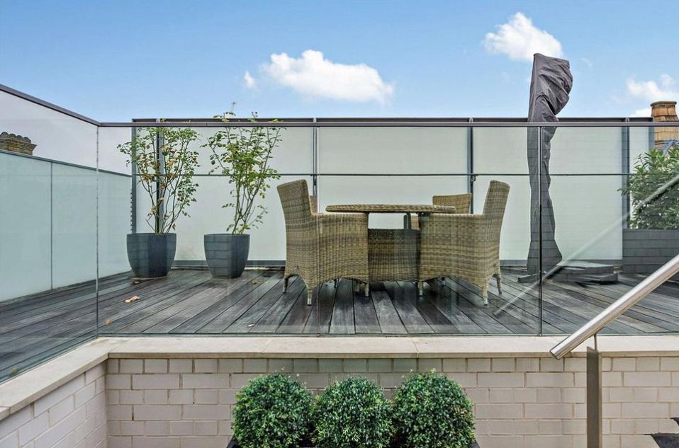 Property photo 2 of 7