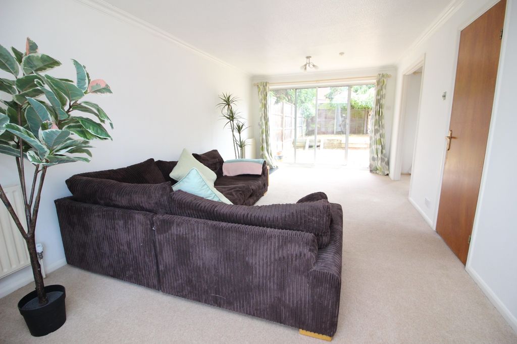 Property photo 3 of 18