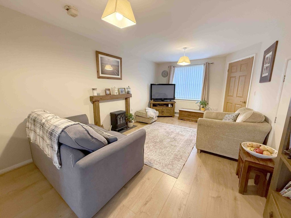 Property photo 3 of 13 Gallery