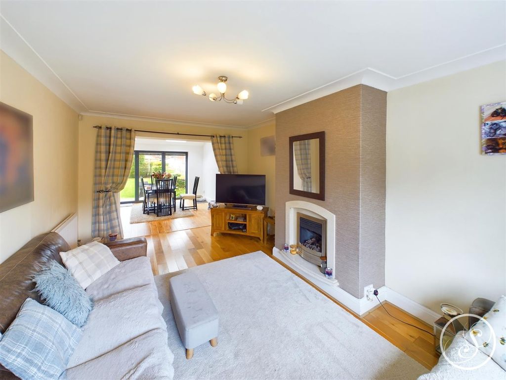 Property photo 3 of 16 Cam02071G0-Pr0289-Still010.Jpg