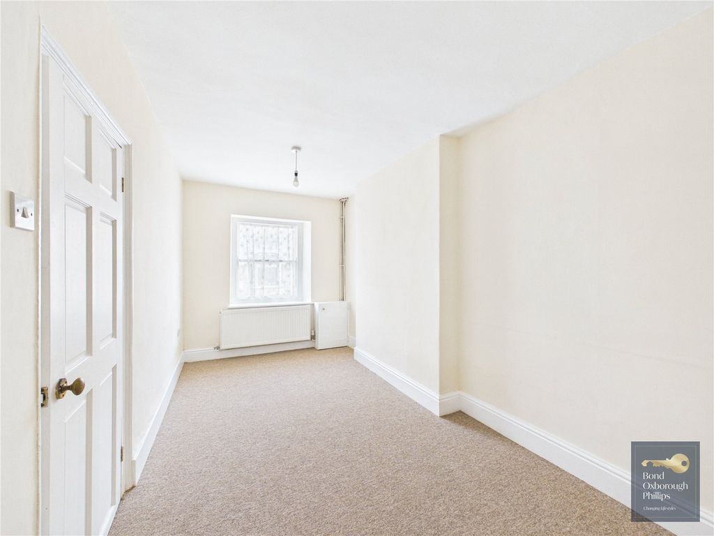 Property photo 3 of 11 Picture No. 08