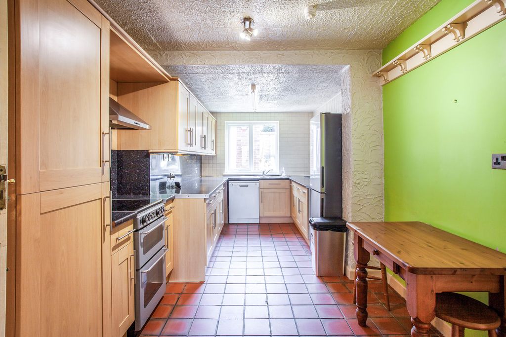 Property photo 3 of 20 72c793Ae-047F-F111-Ab0F-7c1E521E239B