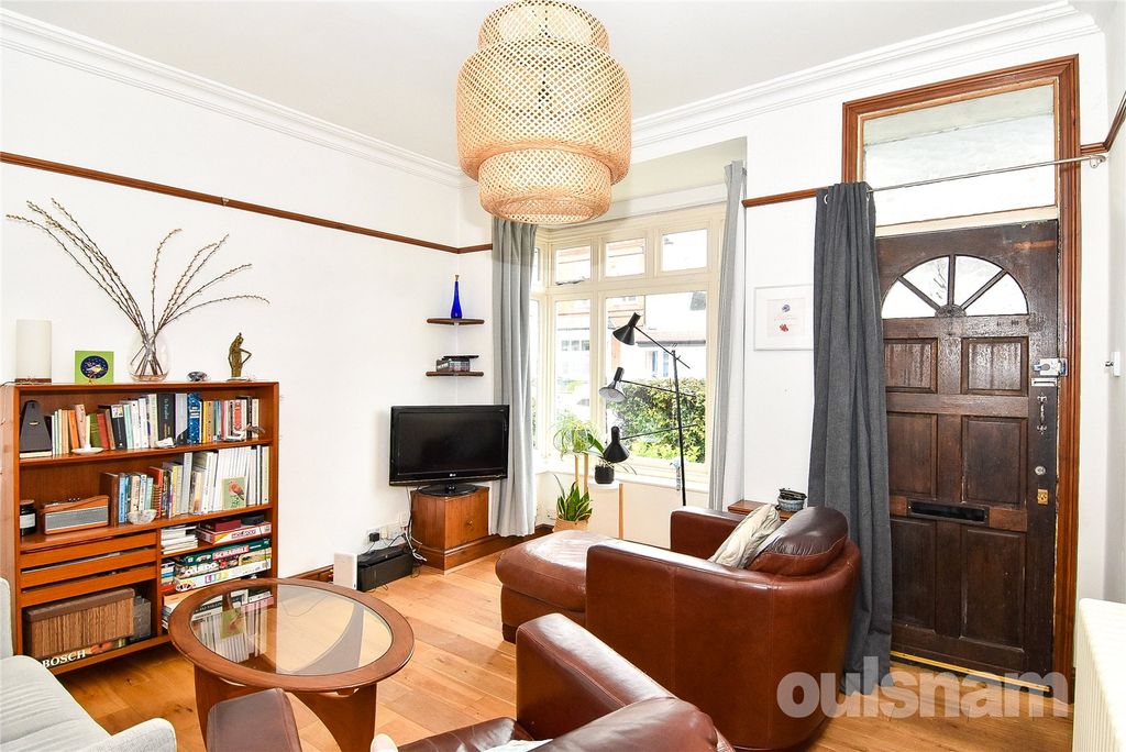 Property photo 3 of 26 Picture No. 04