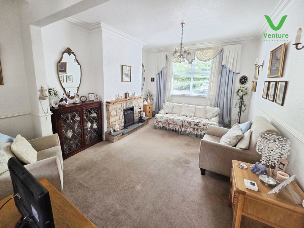 Property photo 3 of 18 Pbox-Img.Jpg