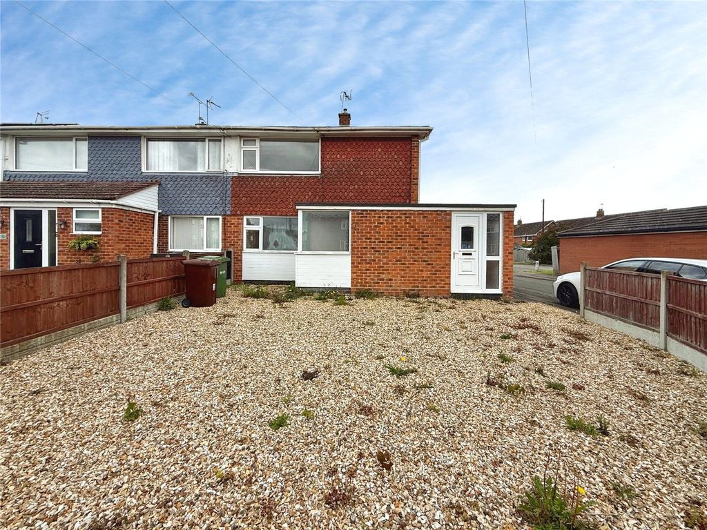 Property photo 1 of 12 Gardens