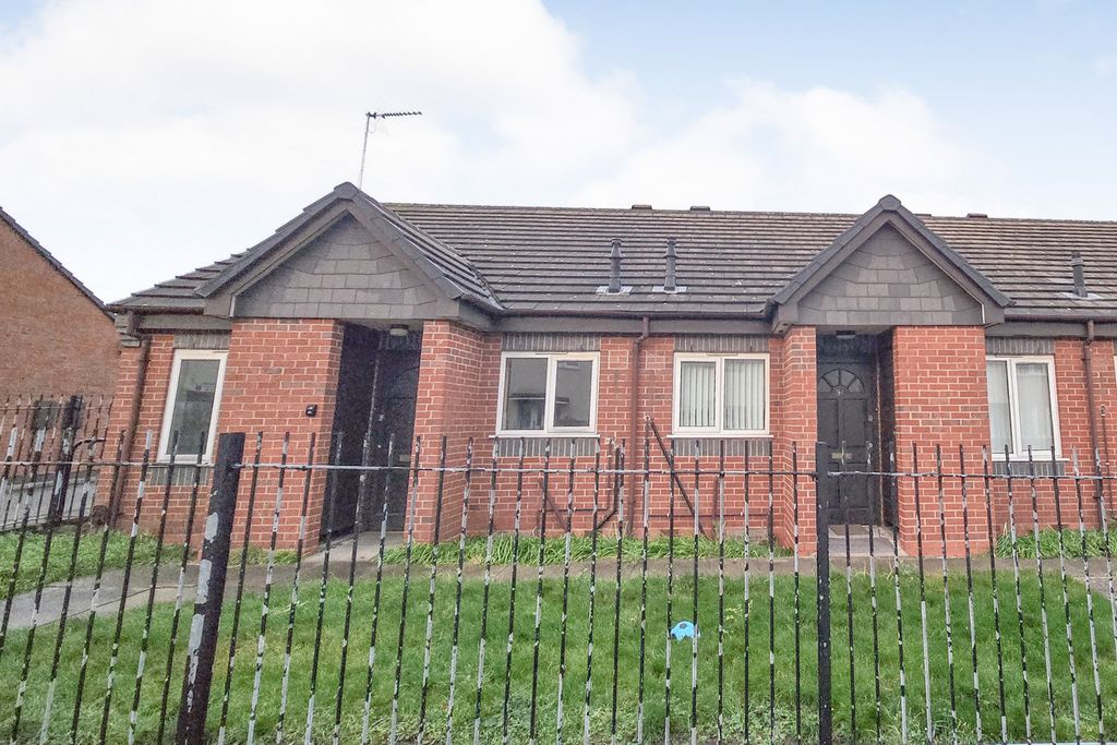 Property photo 1 of 15 89 Whitegate Vale, Nottingham, Nottinghamshire, Ng11 9nd