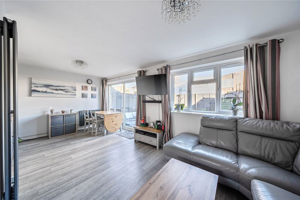 Property photo 2 of 14 Picture No. 09