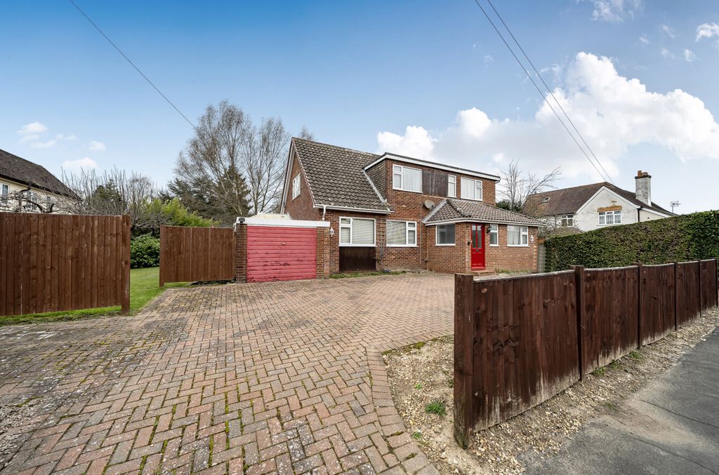 Property photo 1 of 20 1433719-14-69c29c...