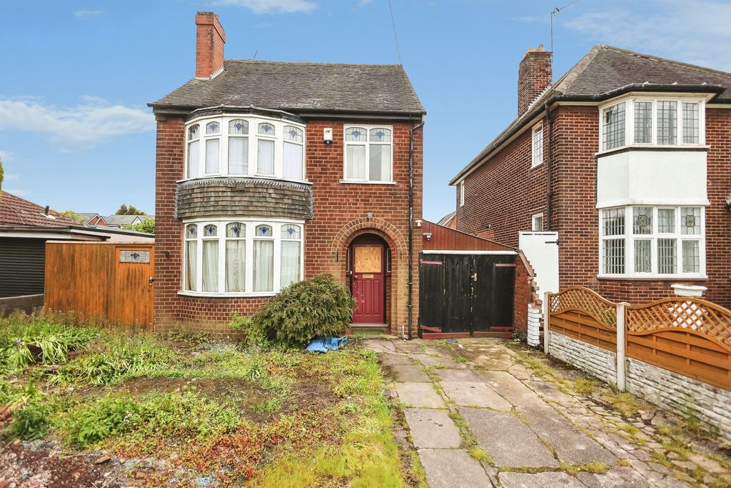 Property photo 2 of 19