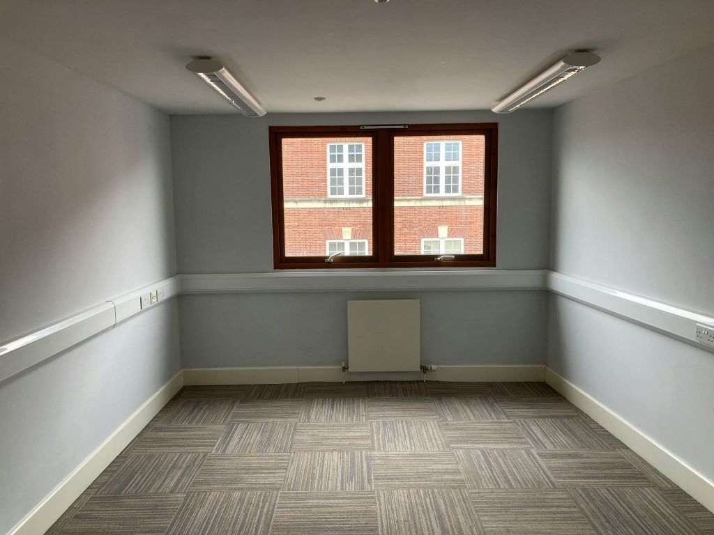 Property photo 3 of 9 506.Jpeg