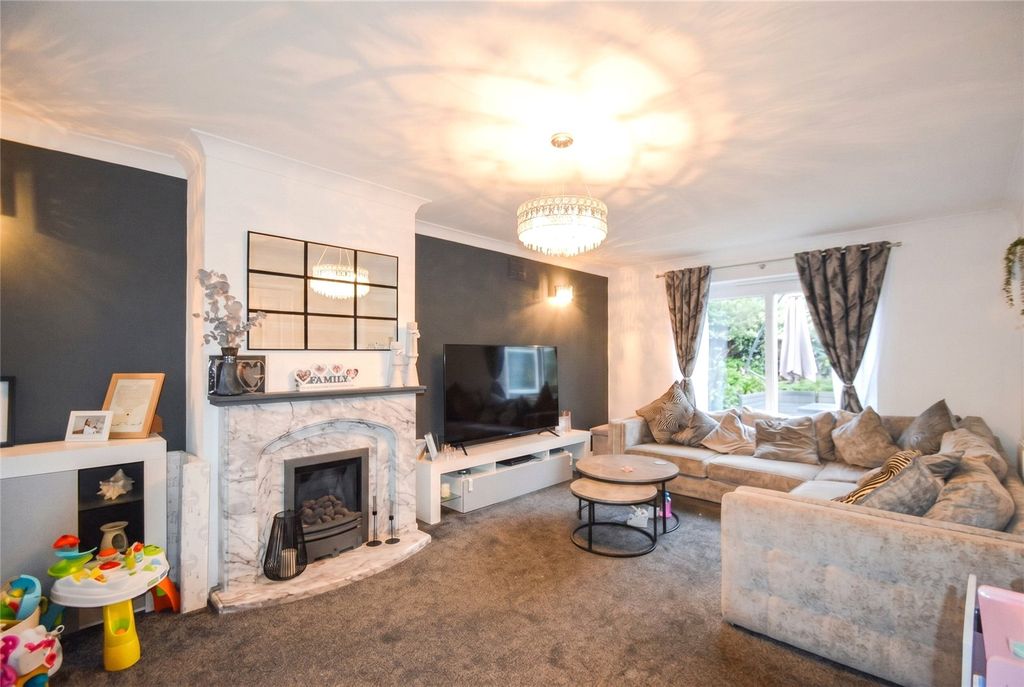 Property photo 2 of 14 Picture No. 36