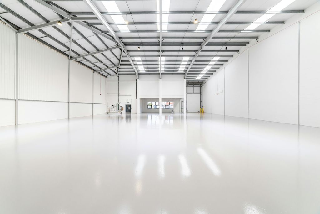 Property photo 2 of 13 Unit5_Chevron_Ind_Est_131.Jpg