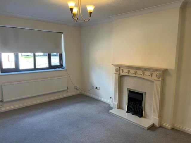 Property photo 3 of 14 Lounge.Jpg