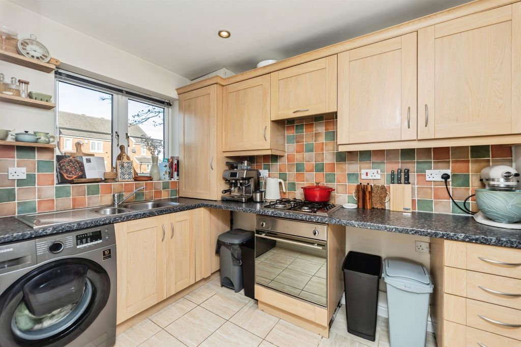 Property photo 3 of 17