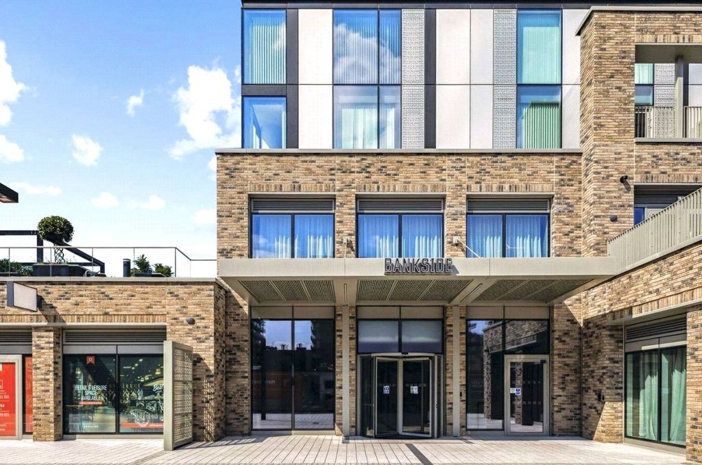 Property photo 1 of 20 Bankside