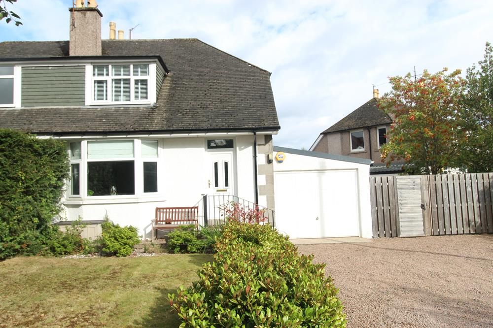 Property photo 1 of 15 External