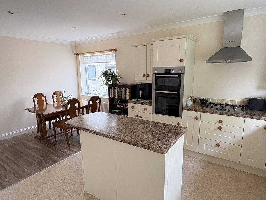 Property photo 3 of 16 Not Specified