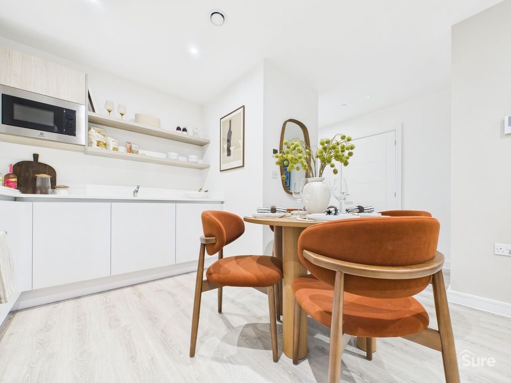 Property photo 3 of 21