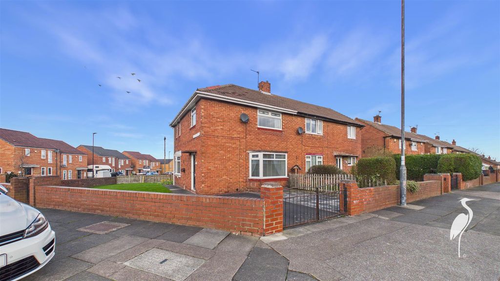 Property photo 2 of 20