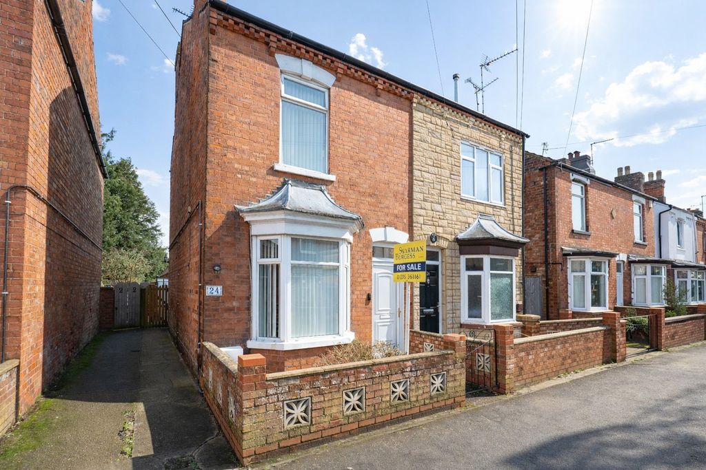 Property photo 1 of 14