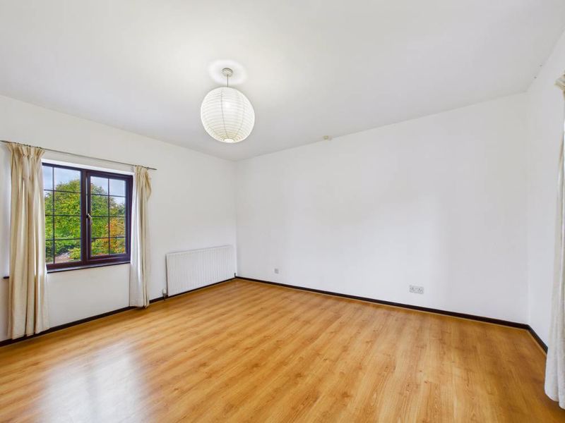 Property photo 3 of 10 Photo 10