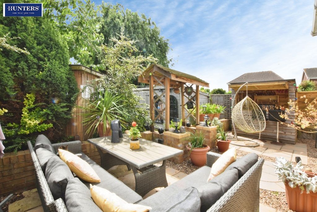 Property photo 3 of 28 Rear Garden