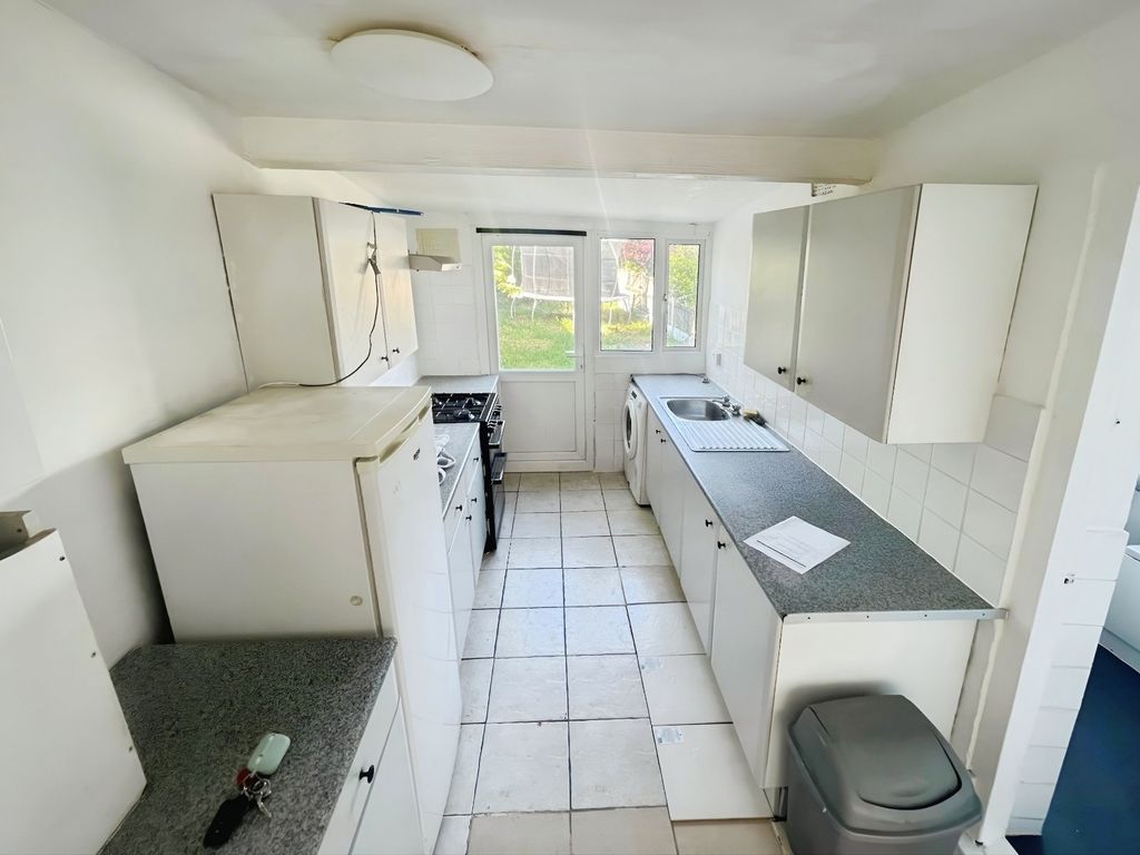Property photo 3 of 12 Picture No. 12