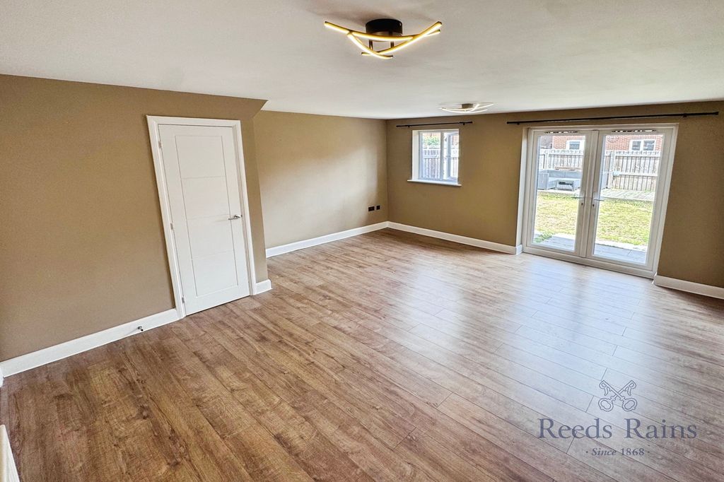 Property photo 3 of 13 Picture No. 08