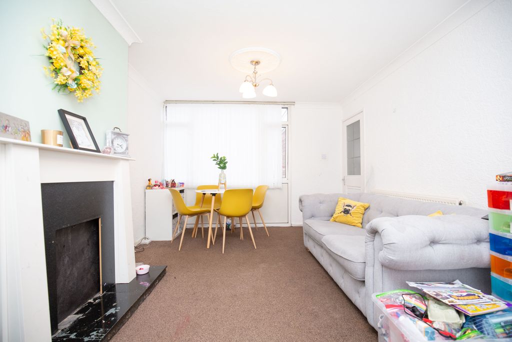 Property photo 3 of 12 Mw26-2