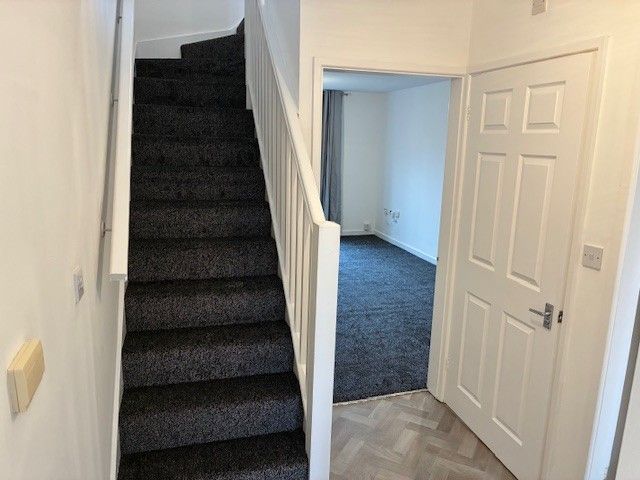 Property photo 2 of 11 Photo