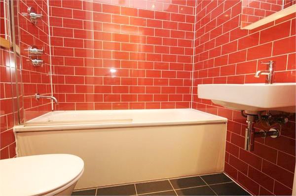 Property photo 2 of 3