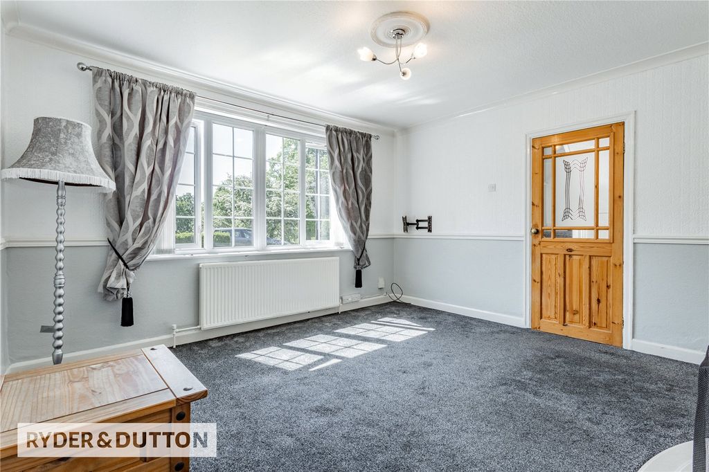 Property photo 3 of 19 Picture No. 12