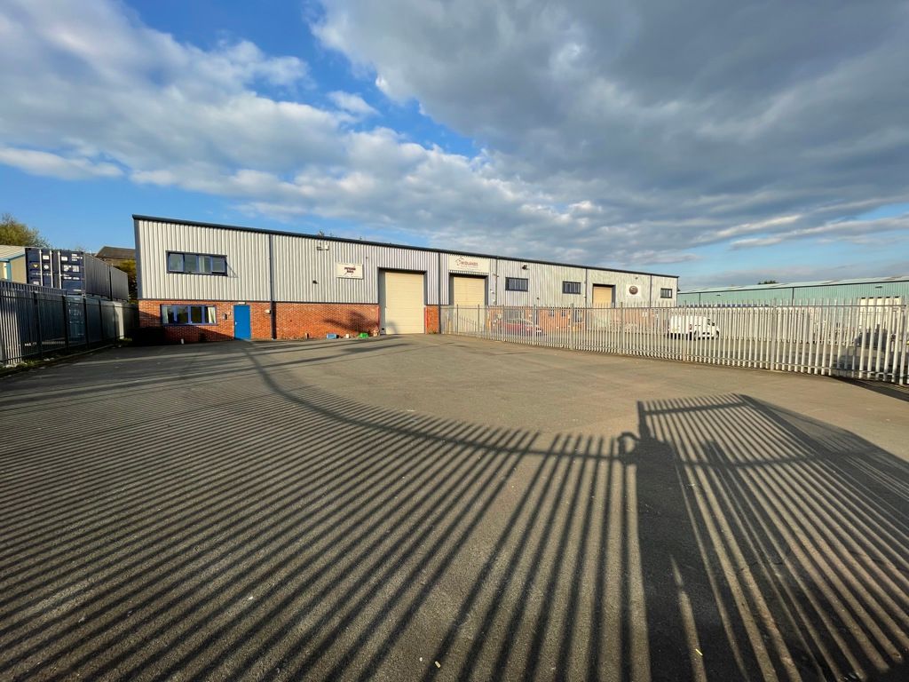 Property photo 3 of 18 Photo 2