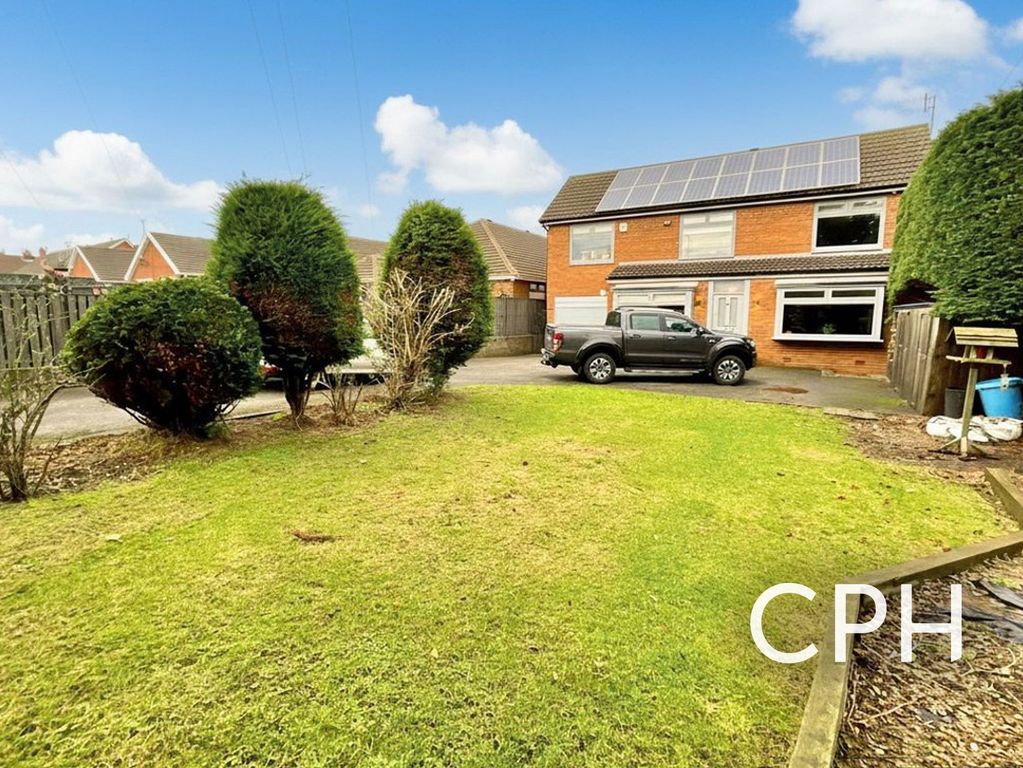 Property photo 1 of 28