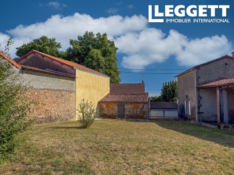 Property photo 2 of 10