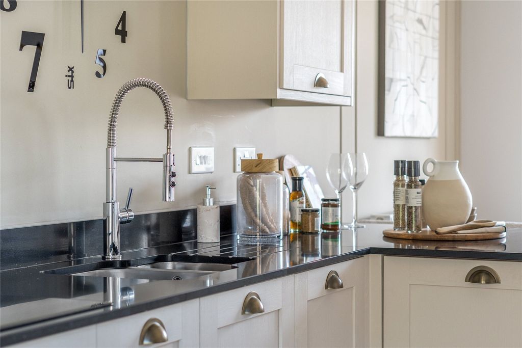 Property photo 3 of 6 Show Home Kitchen