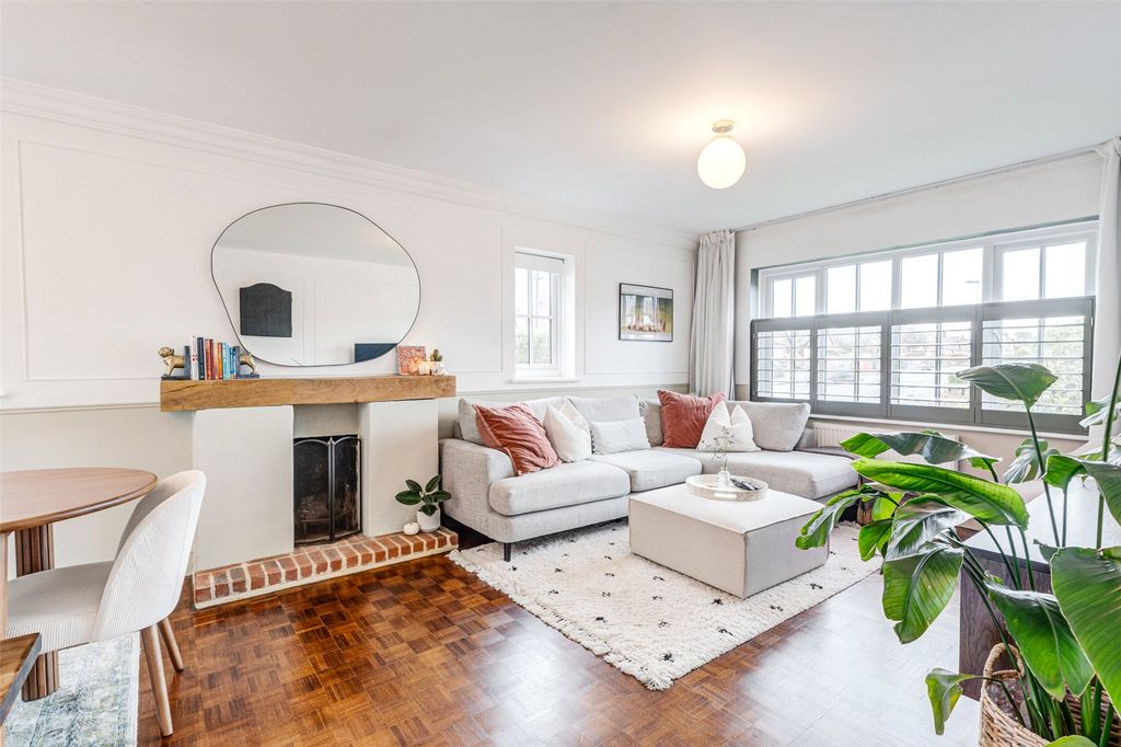 Property photo 3 of 34 Picture No. 19