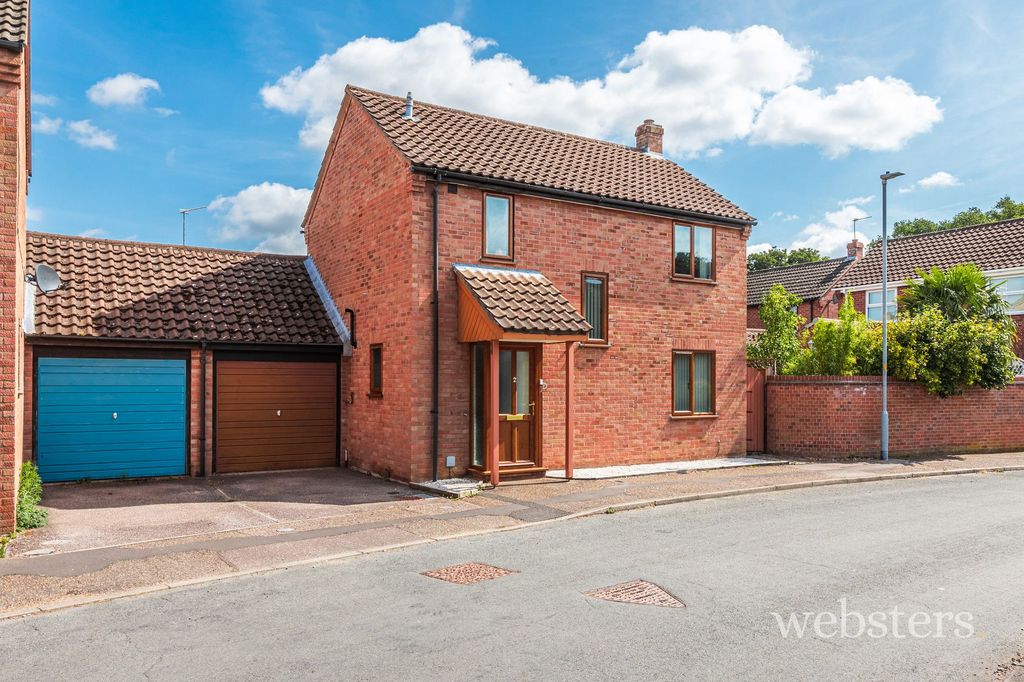 Property photo 1 of 13