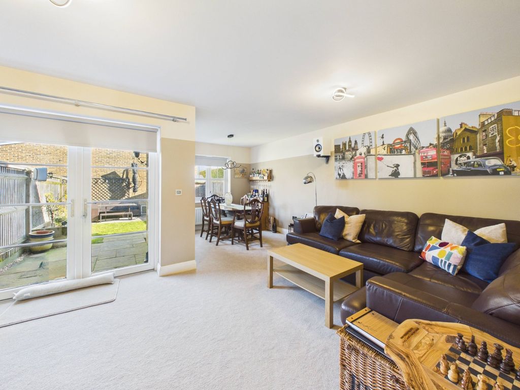 Property photo 3 of 11 Living Dining Room
