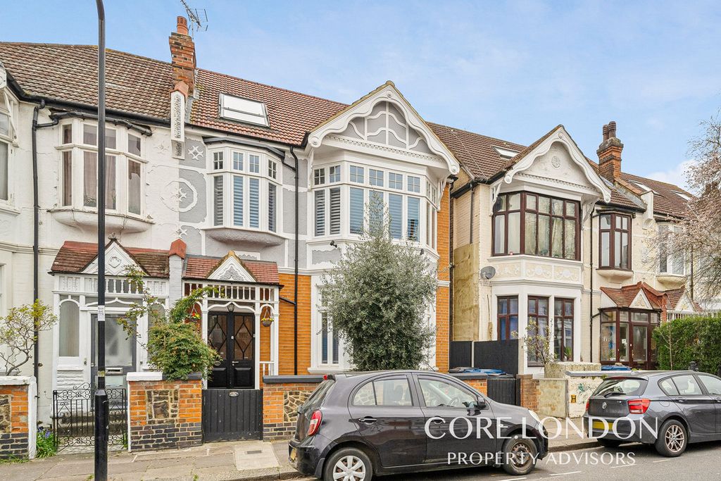 Property photo 1 of 15