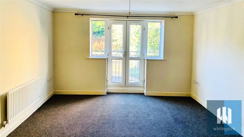 Property photo 3 of 11 Picture No. 16