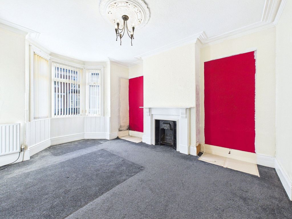 Property photo 2 of 9 Bedroom One